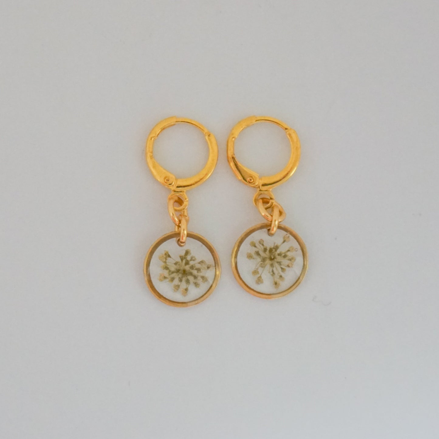 Aretes encaje