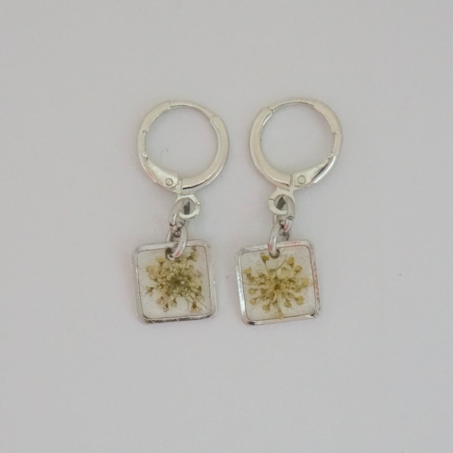 Aretes encaje