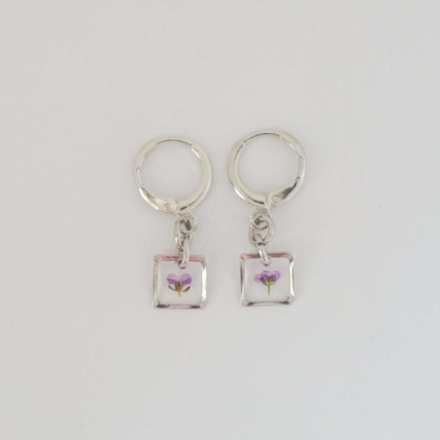 Aretes panalillo lila