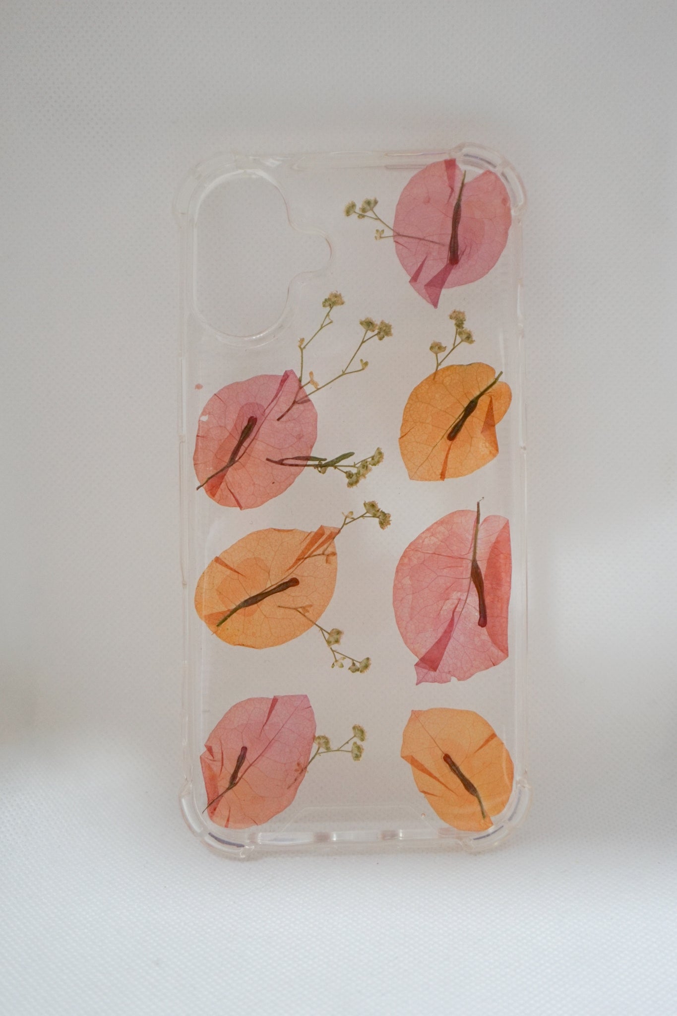 iPhone 16 Plus Bugambilias