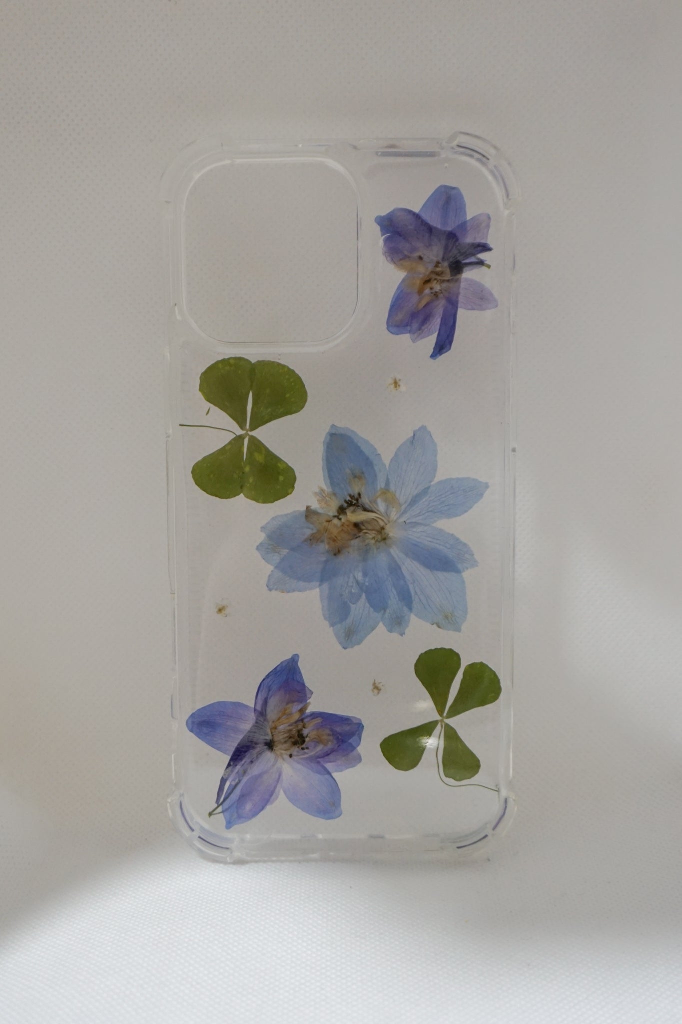 iPhone 16 Pro Max Delphinium