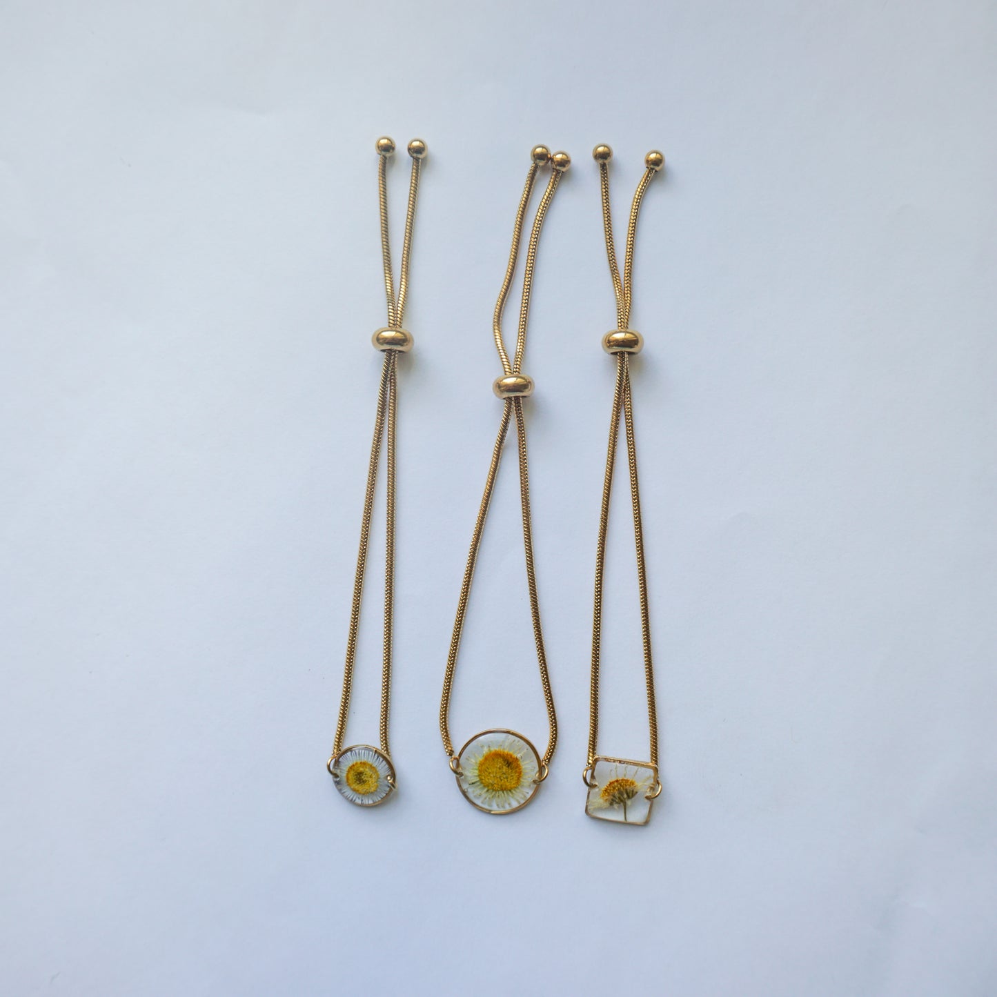 Pulsera margarita común