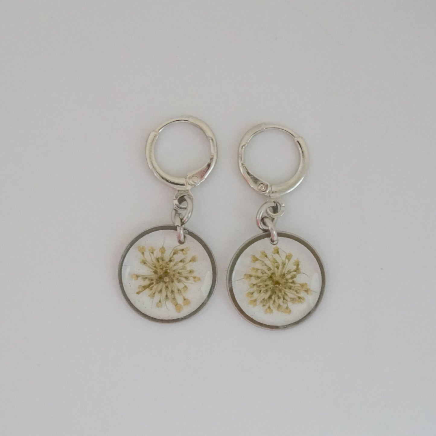 Aretes encaje