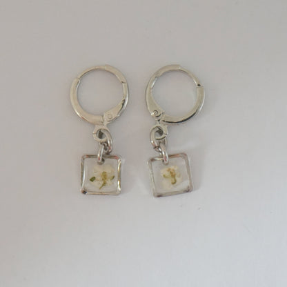 Aretes panalillo blanco