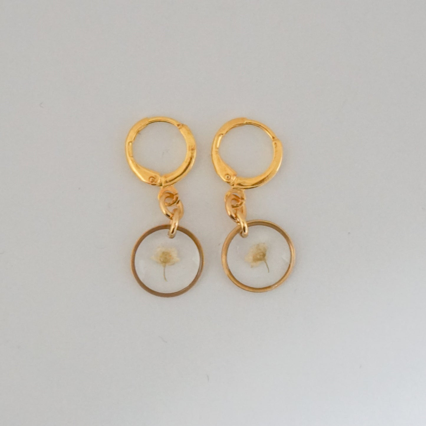 Aretes panalillo blanco
