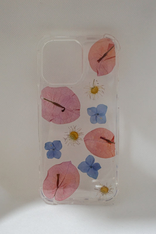 iPhone 16 Pro Max Bugambilias, hortensias y margaritas