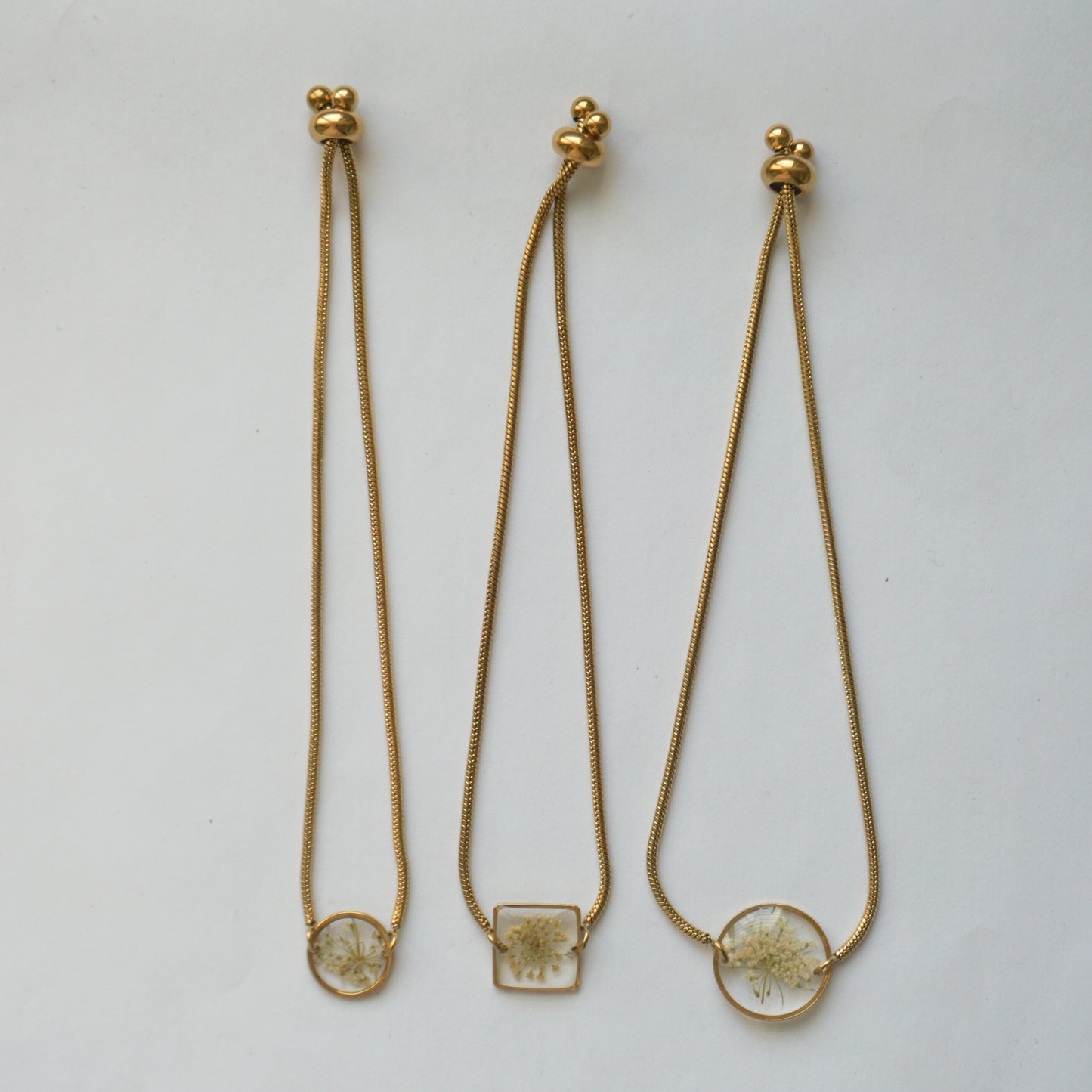 Pulsera encaje