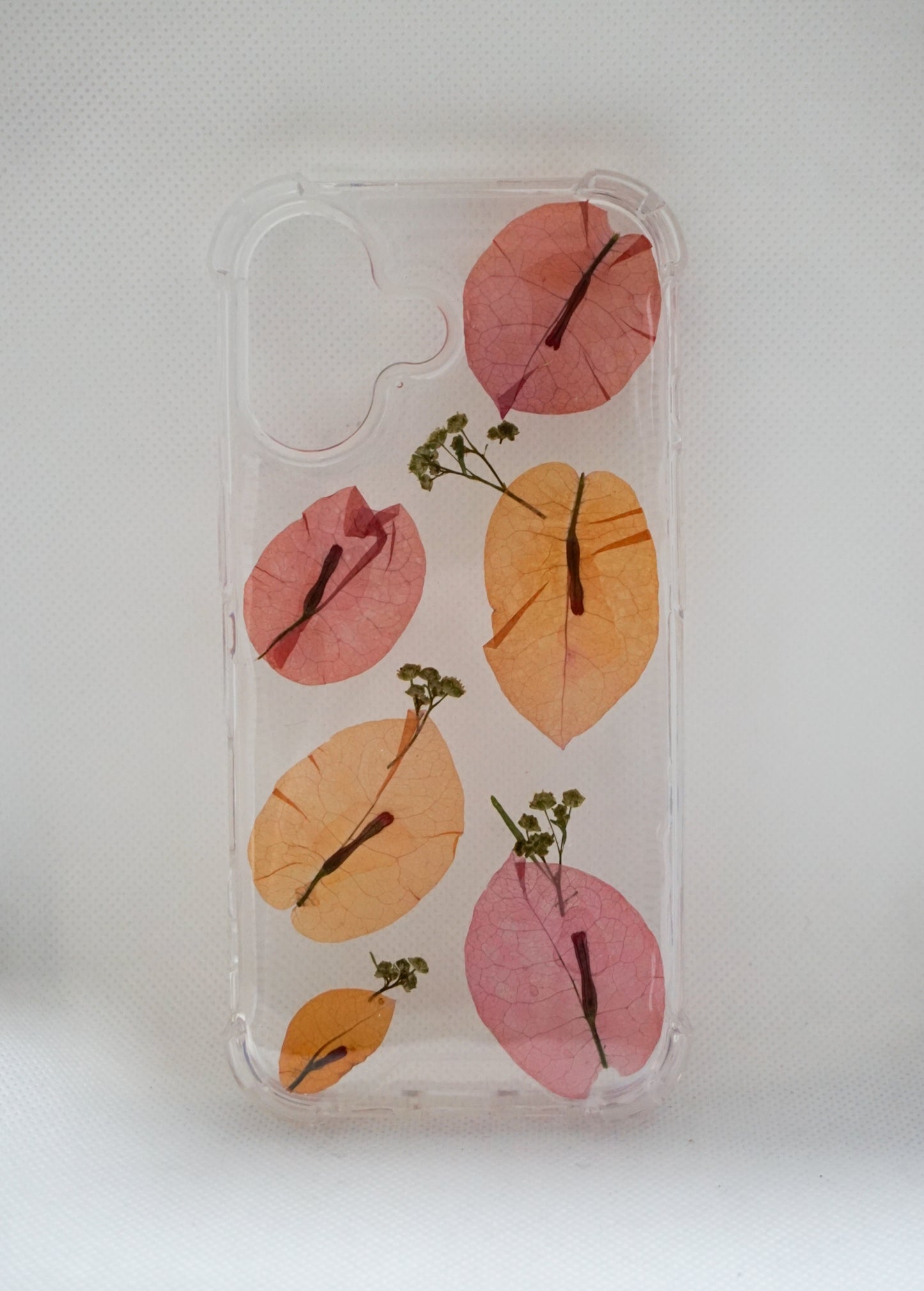 iPhone 17 Bugambilias