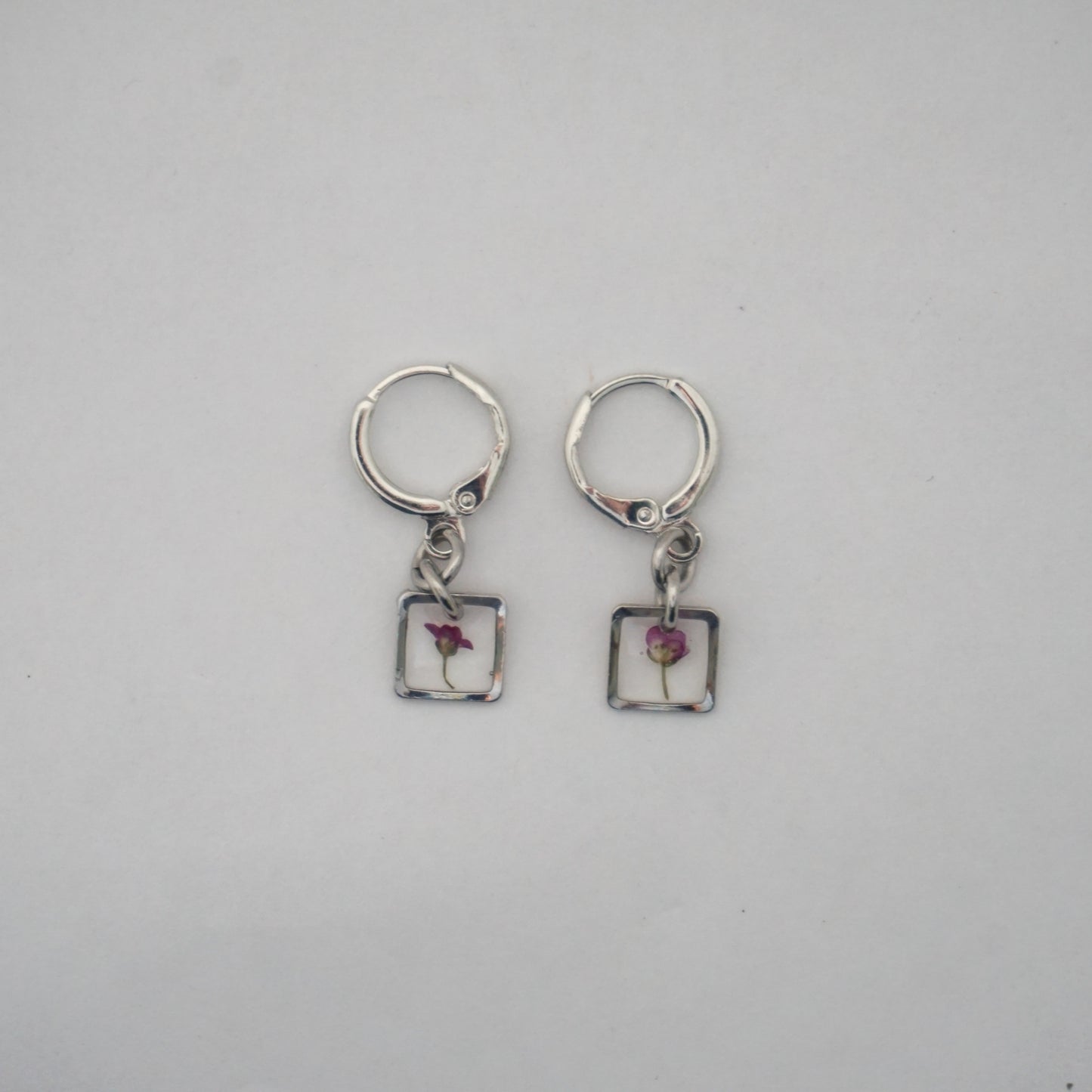 Aretes panalillo fucsia