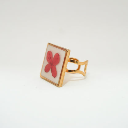 Anillo ajustable fondo blanco ixora