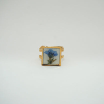 Anillo ajustable Nomeolvides fondo blanco (Copia)