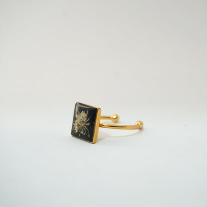 Anillo ajustable encaje fondo negro