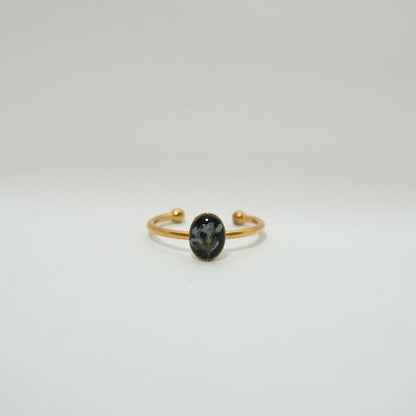 Anillo ajustable nomeolvides fondo negro