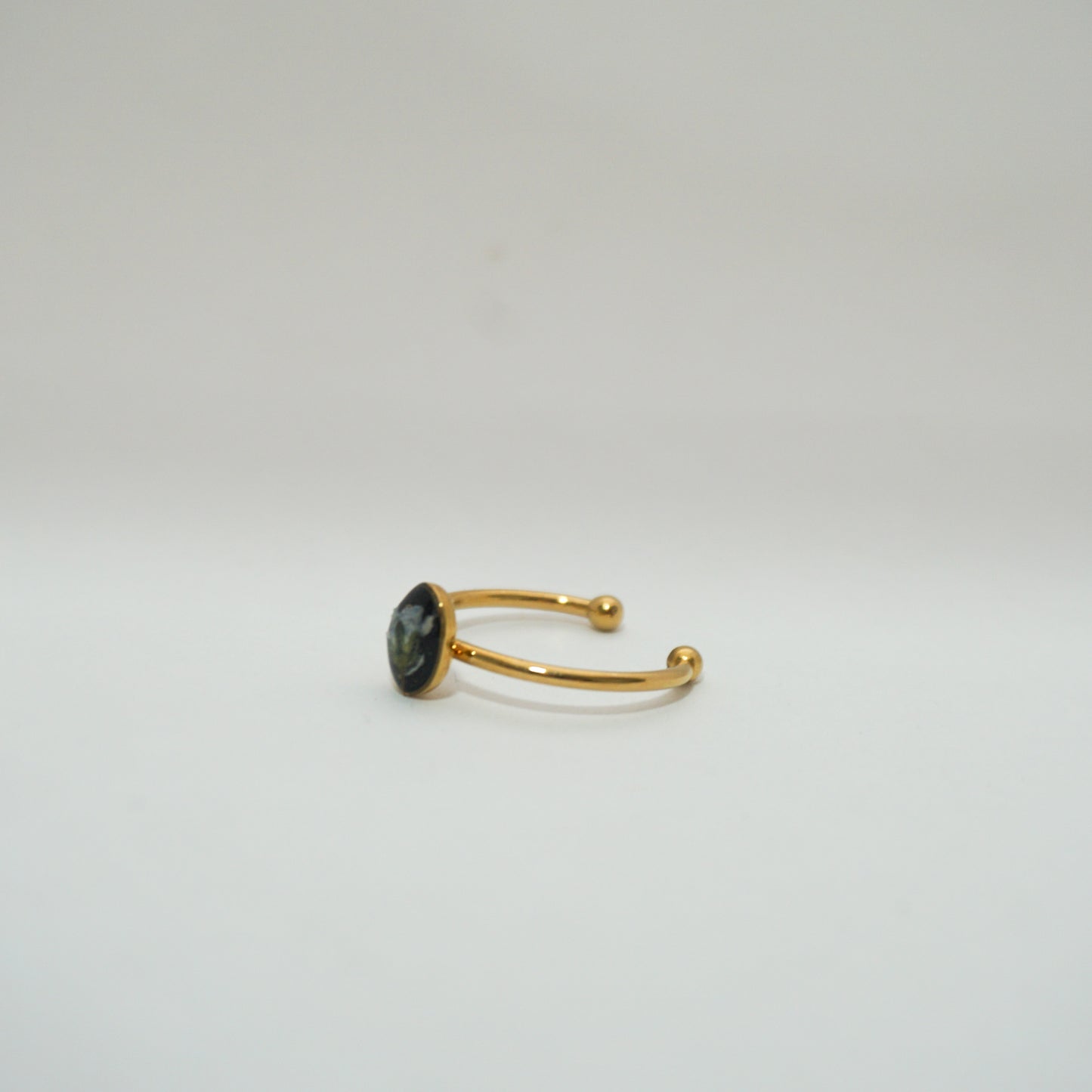 Anillo ajustable nomeolvides fondo negro