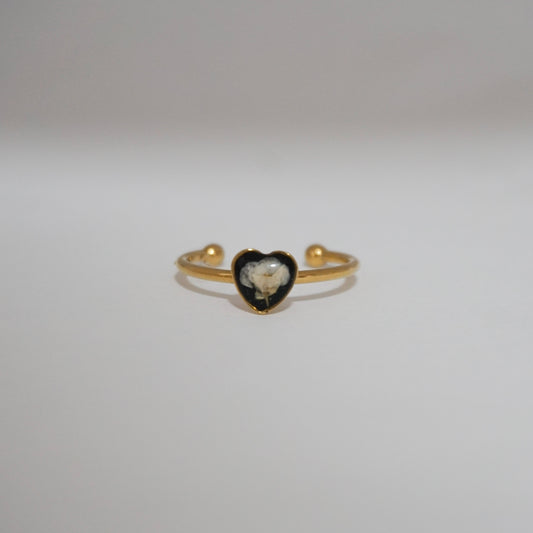 Anillo ajustable panalillo blanco fondo negro